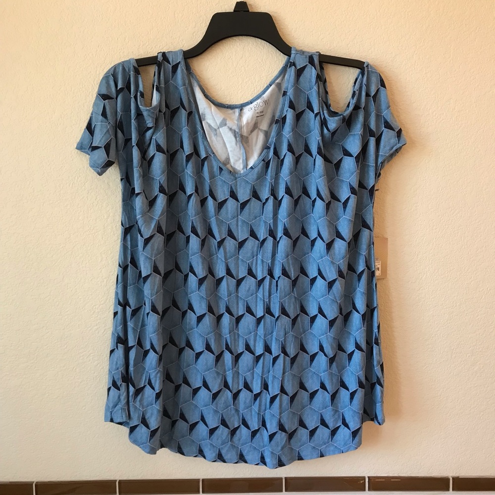 Maternity Top NEW Size M Blue Cold Shoulder Lightweight Summer Relaxed Fit Gift